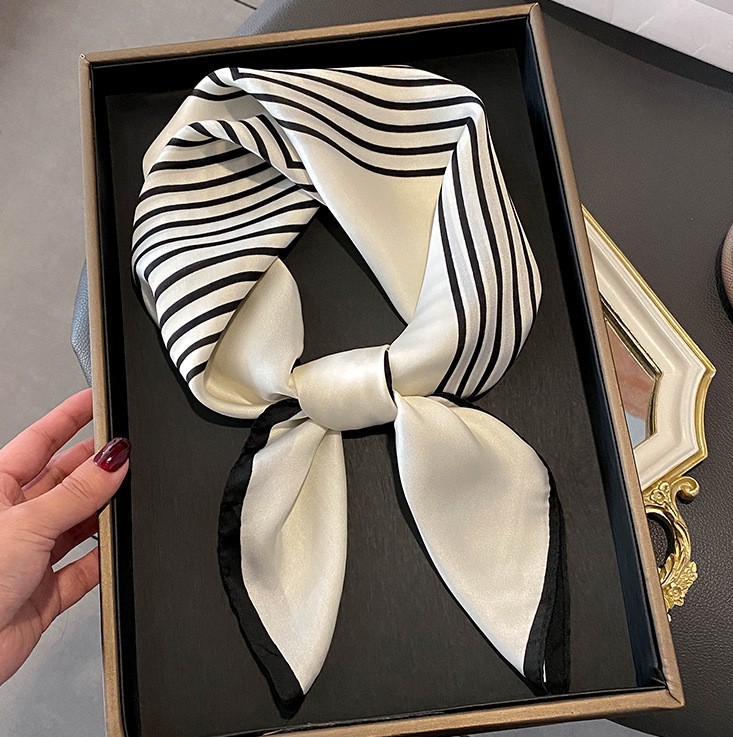 럭셔리 패션 인쇄 70*70cm 실크 스퀘어 스카프 여 - Ribbon Wired Satin 리뷰 및 가격